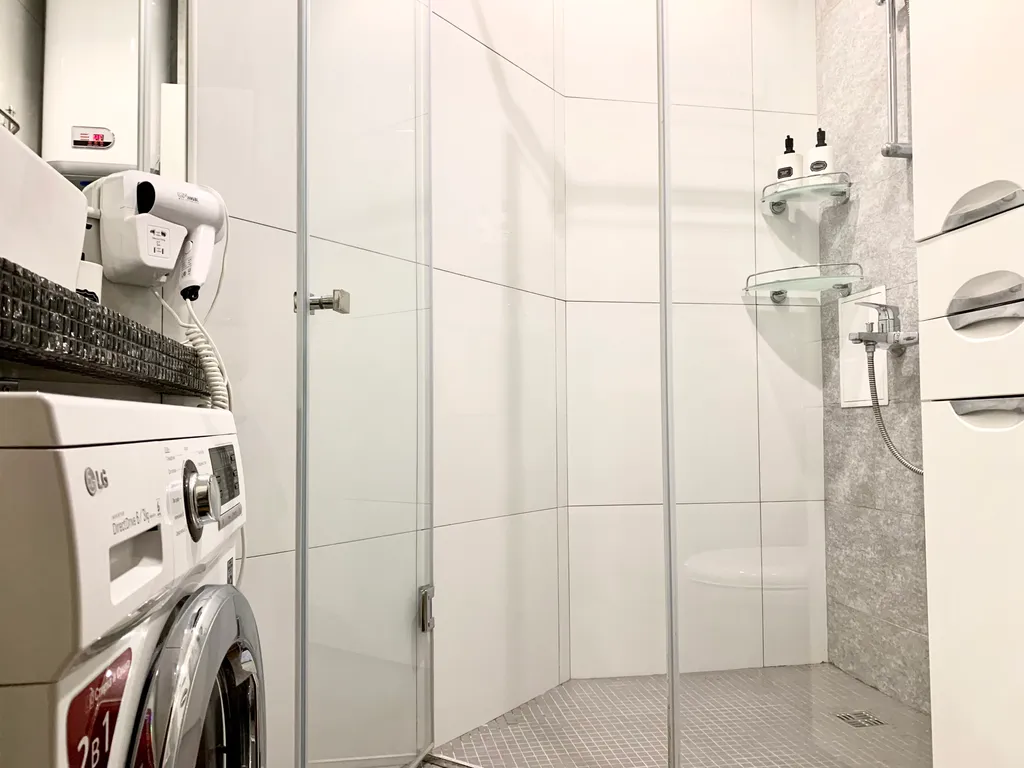 Панорамная студия на берегу моря