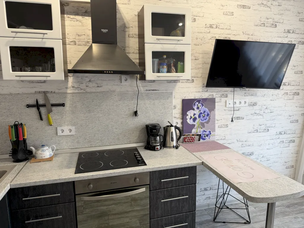 Квартира Квартира с видом на горы и балконом - 10 мин до пляжа — Геленджик