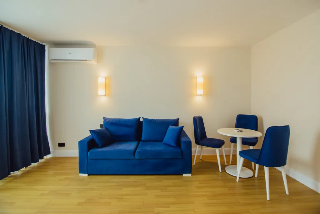 Двухкомнатные апартаменты на первой линии