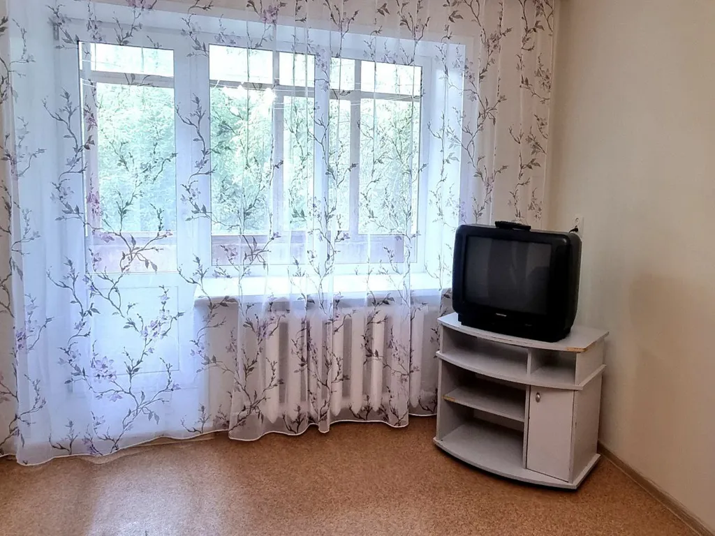 Квартира Двухкомнатная квартира неподалеку от Автовокзала — Красноярск