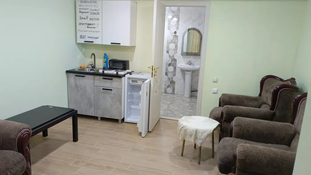 Гостевой дом в Райском саду близ смотровой с видом на бухту, близ моря