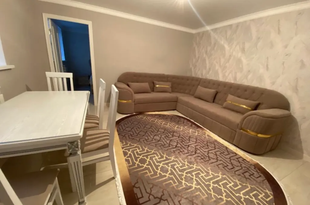 Квартира с евроремонтом и с хорошим расположением