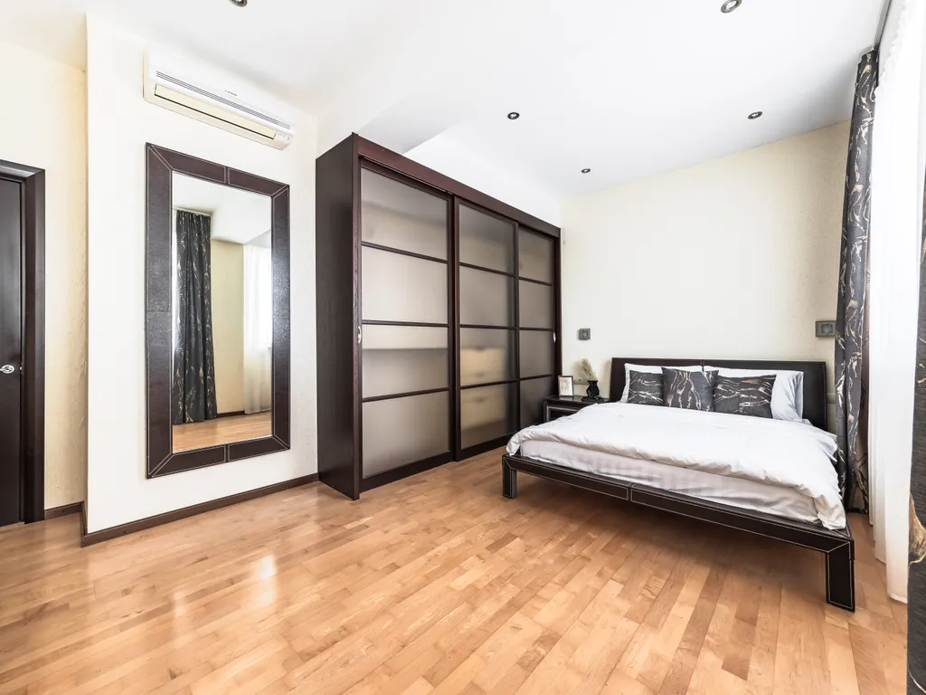 Апартaмeнт c террасой в 5 минутах от Петропавловской крепости