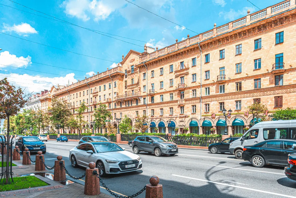 Апартаменты с кондиционером в центре на Октябрьской площади