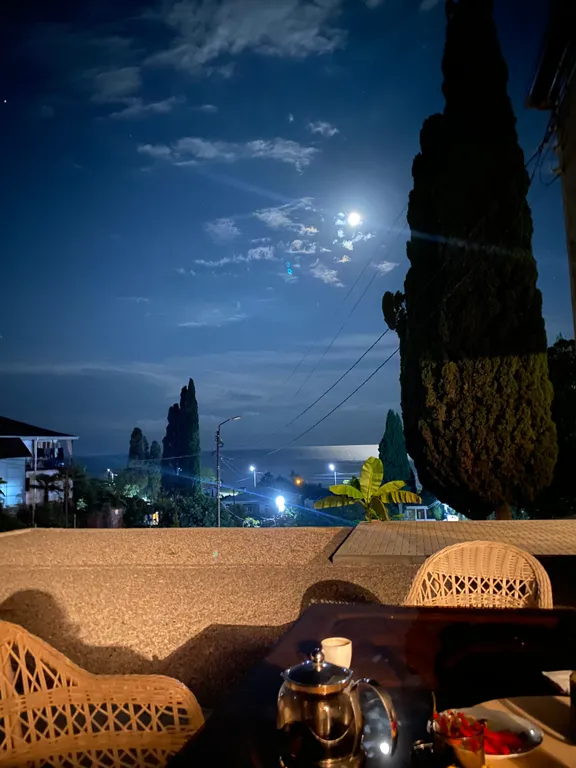 Тихое место для спокойного отдыха у моря