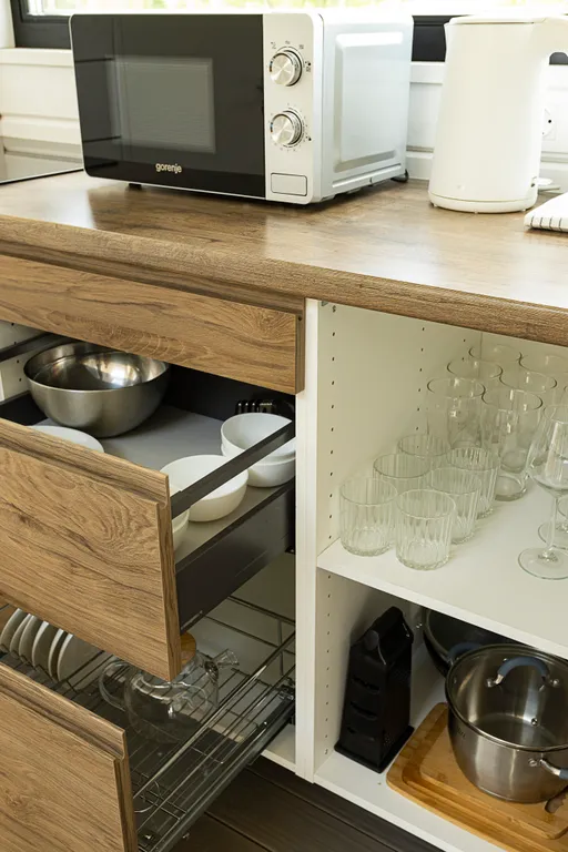 Уютный большой дом с видом на реку