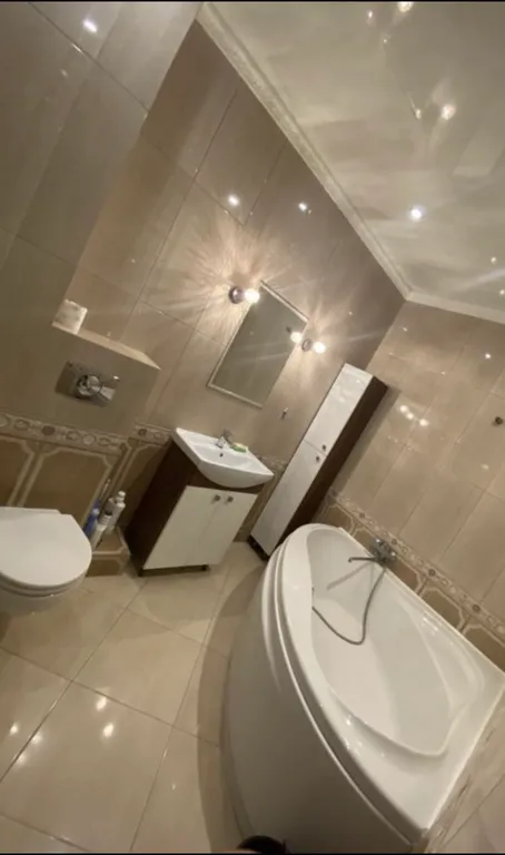 Уютная и просторная 2х комнатная квартира в центре города — аренда посуточно в Калининград