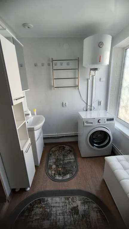 Целый дом, рядом море, центральный рынок и несколько парков