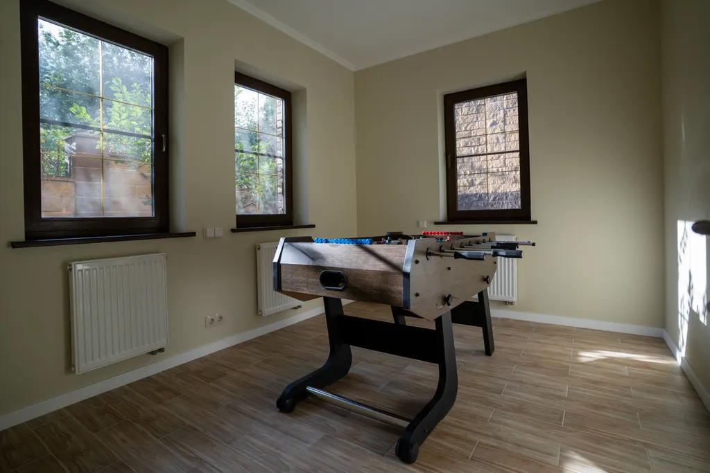 Загородный дом у озера в Подмосковье