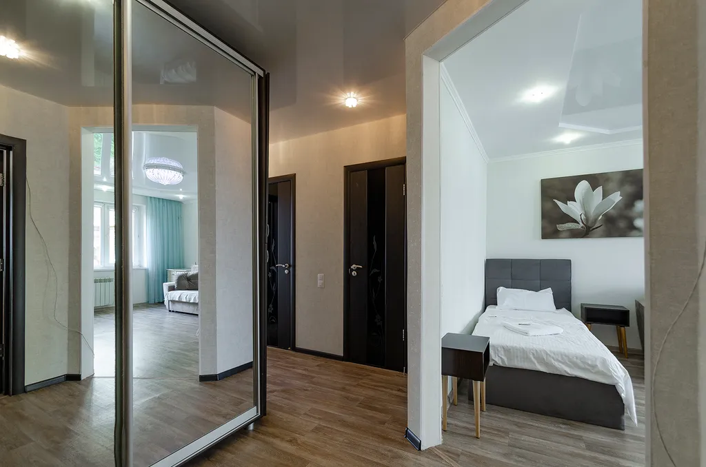 Добрая 2-комнатная в центре