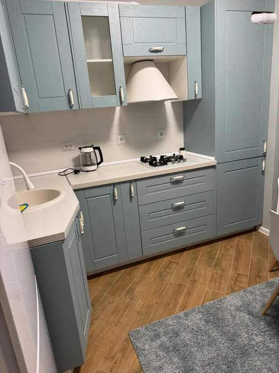 Современная уютная квартира в новом доме, рядом с парком и морем