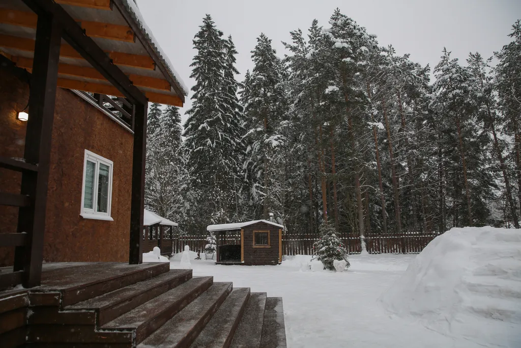 Коттедж для отдыха под Торжком в сосновом лесу