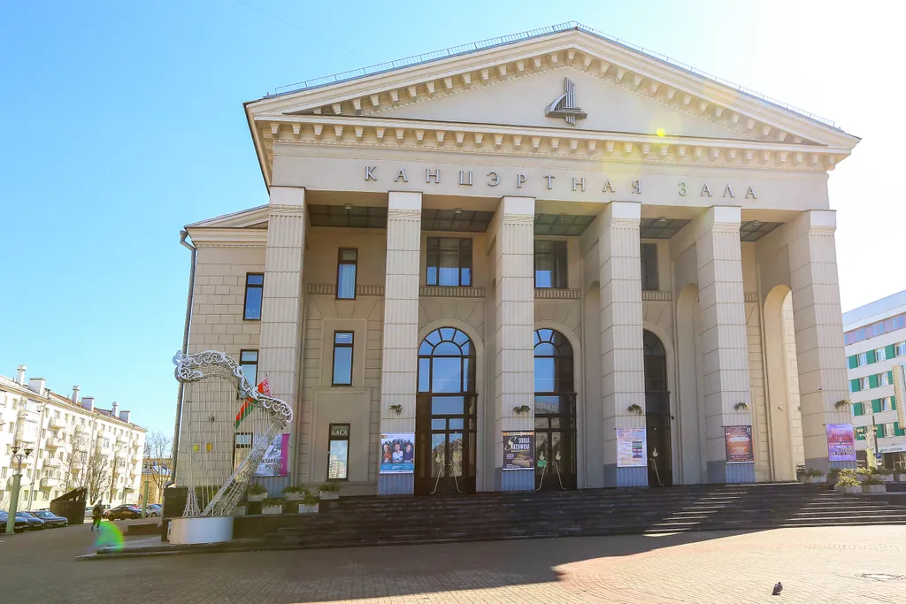 Квартира 2-комнатная квартира рядом с метро Якуба Коласа — Минск