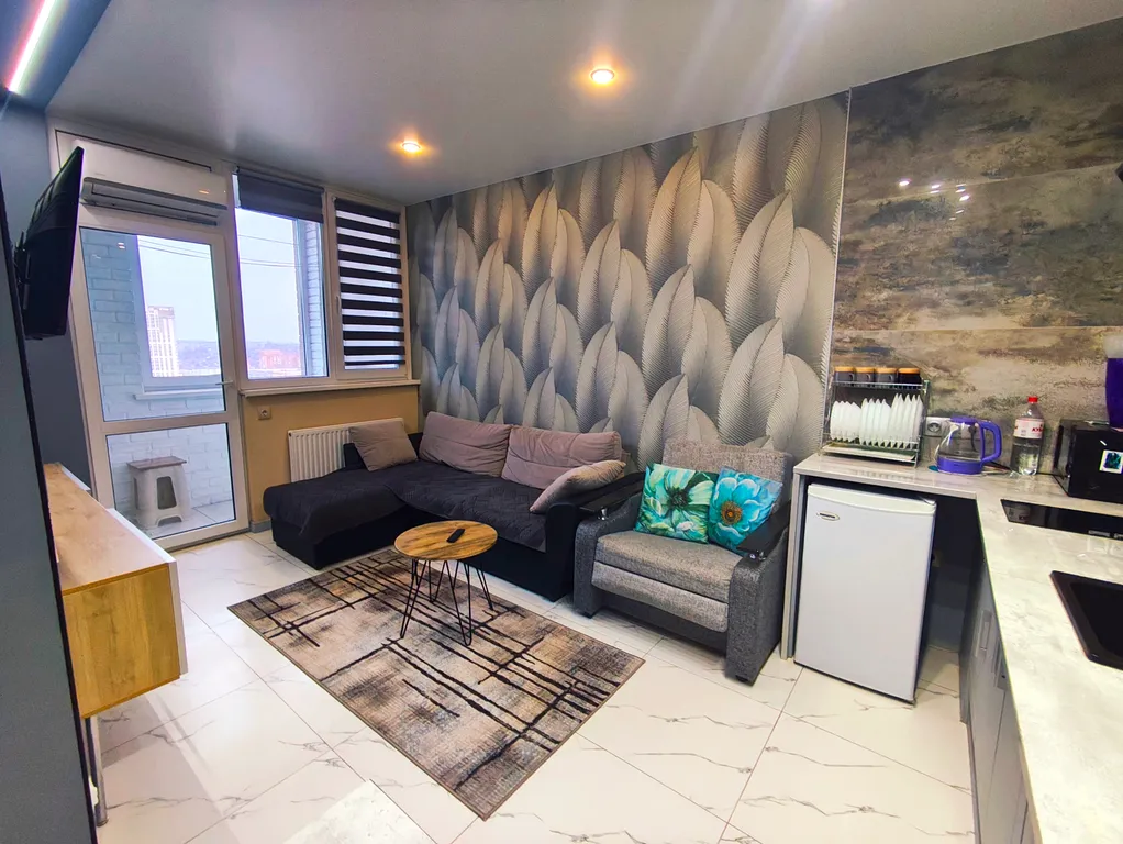 Апартаменты с дизайнерским ремонтом и с видом на город