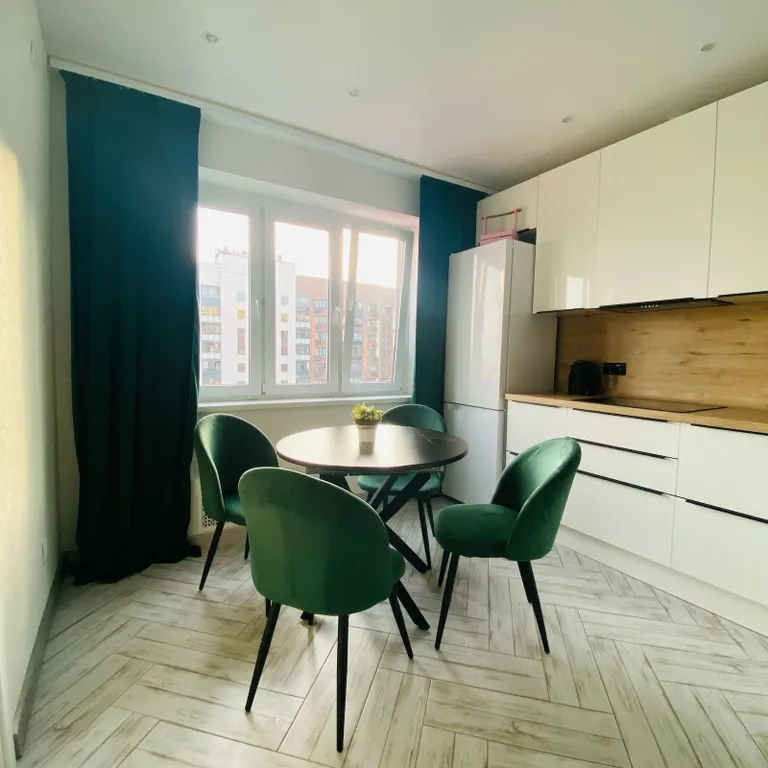 Двухкомнатная квартира с балконом