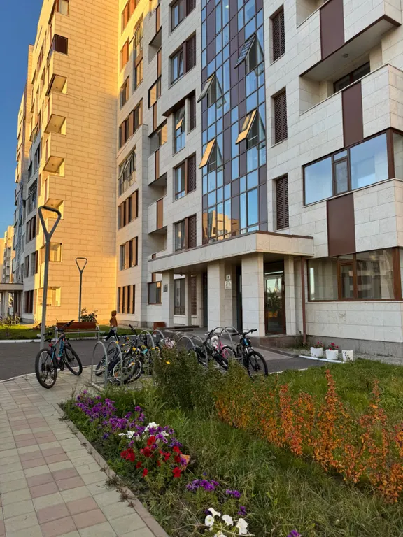 2 комнатная квартира рядом с Мегой ЭКСПО