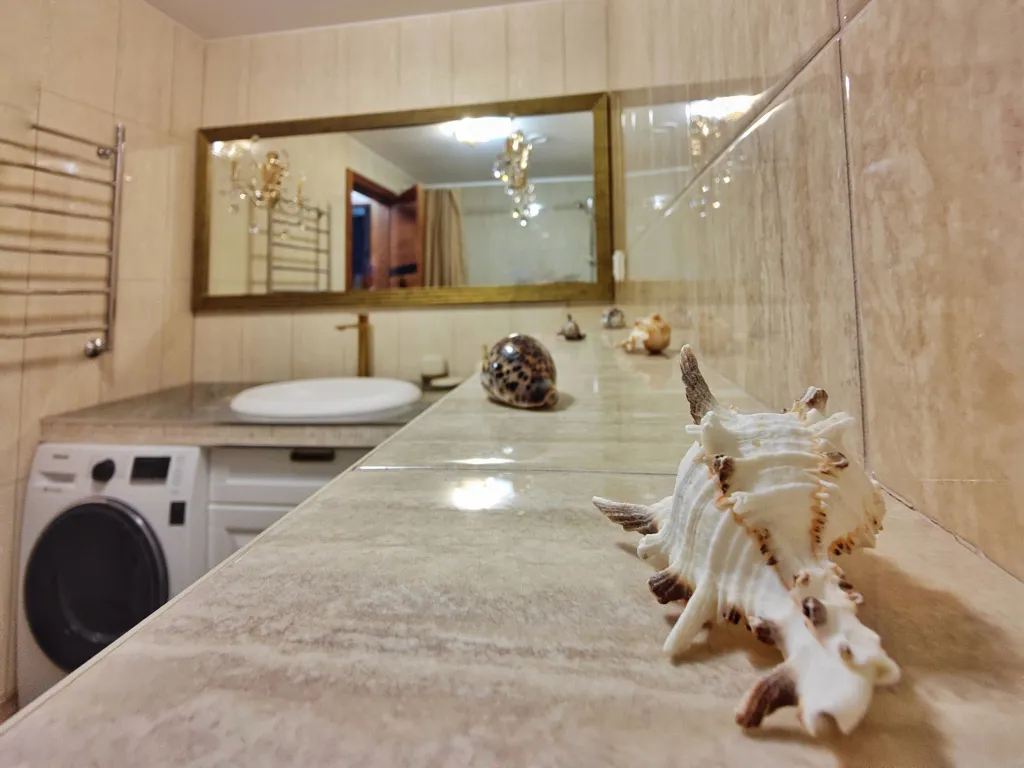 Великолепная квартира в Золотой Бухте