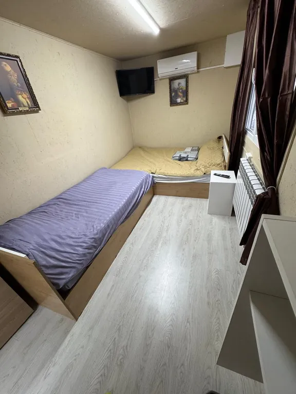 Домик на берегу Волги