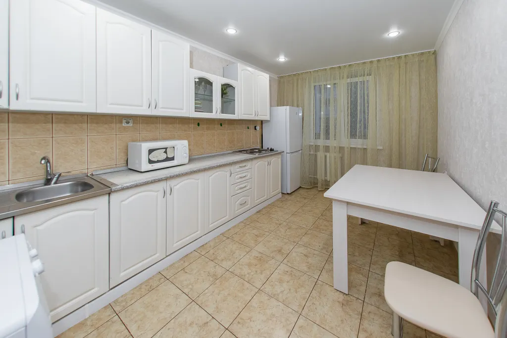 Квартира в новом доме в центре города — аренда посуточно в Оренбург