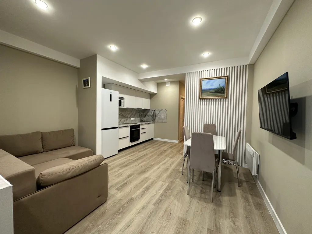 Квартира-студия в закрытом жилом комплексе — аренда посуточно в Виноградное (Ялта)