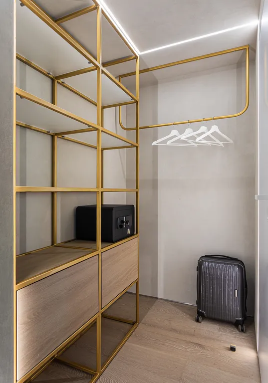 Studio 36 Suites Gold Penthouse