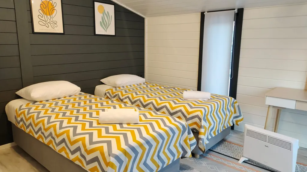 Дом Фьюжн с сауной Гарнет Холидэй Мир