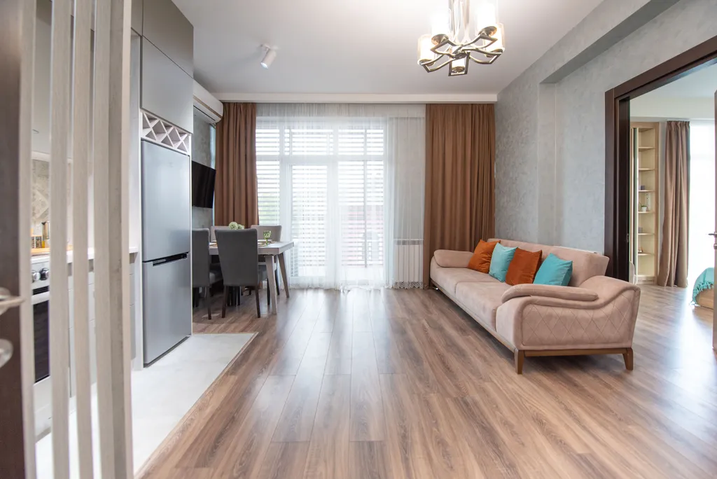 Квартира Современные 2-комнатные апартаменты с балконом у метро Тех.университет — аренда посуточно в Тбилиси