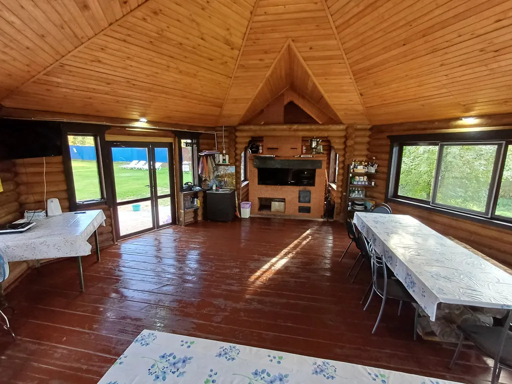 Дом с видом на реку