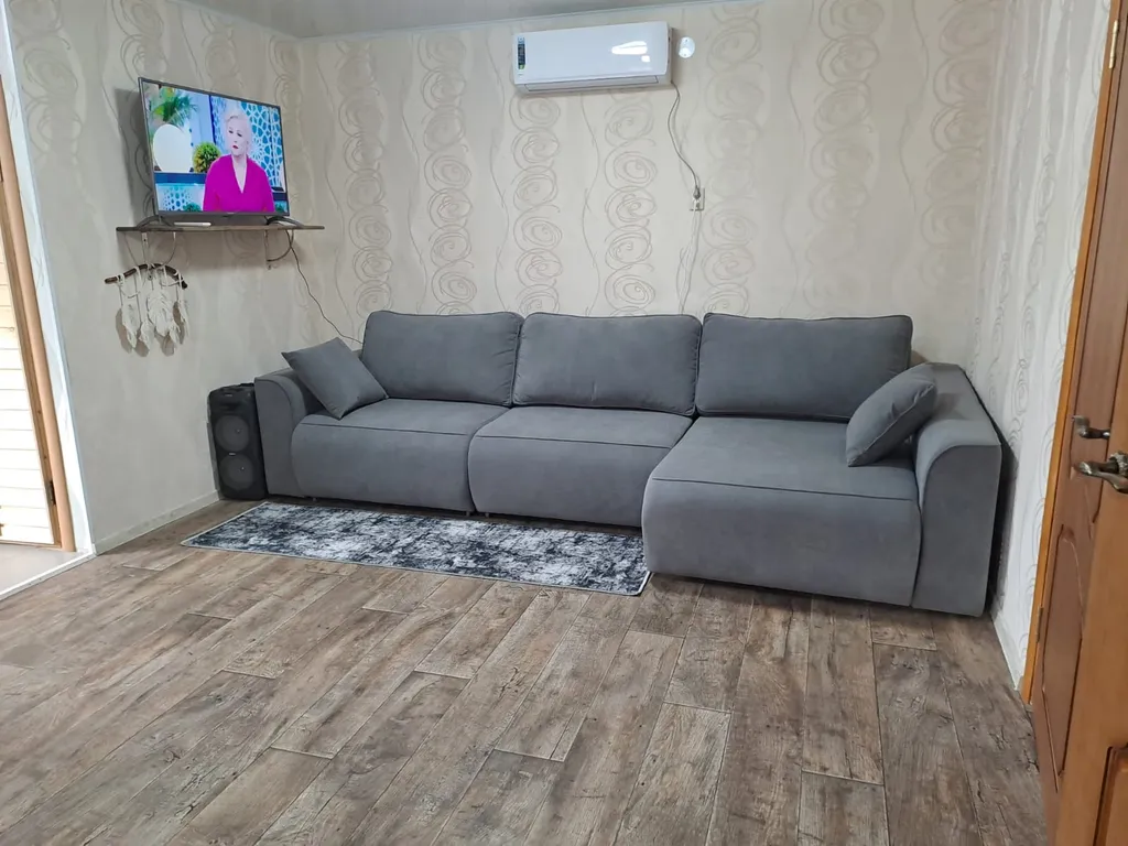 Дом у Денежного озера