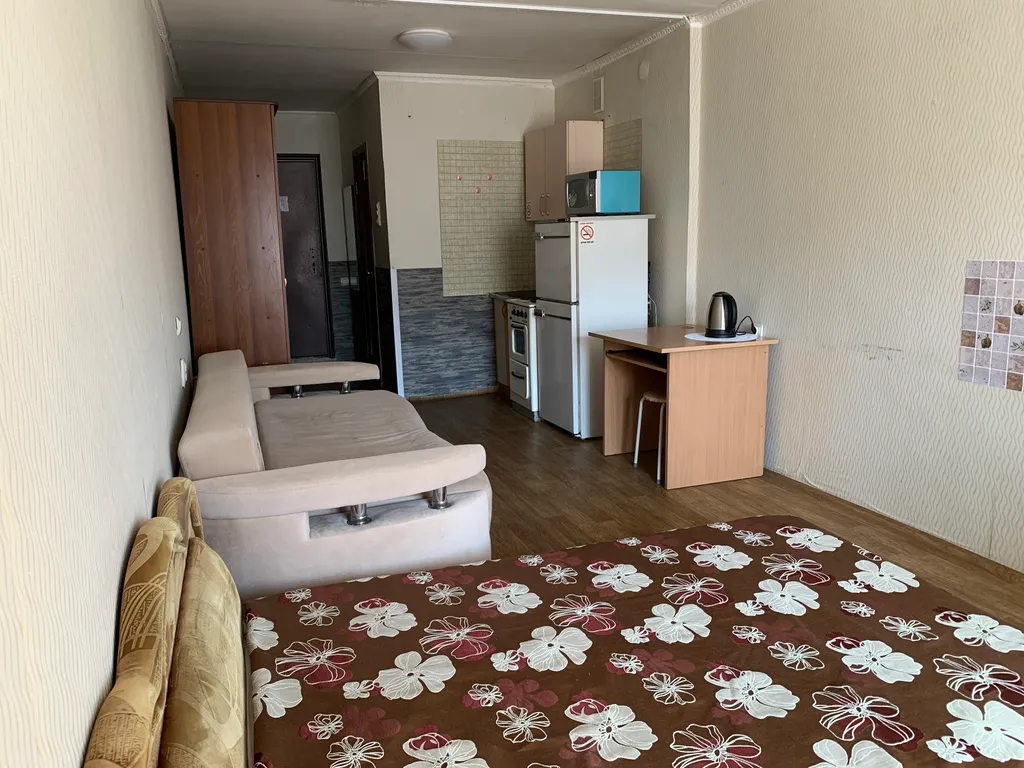 Квартира Квартира Чистая уютная студия на Светлогорской — Красноярск