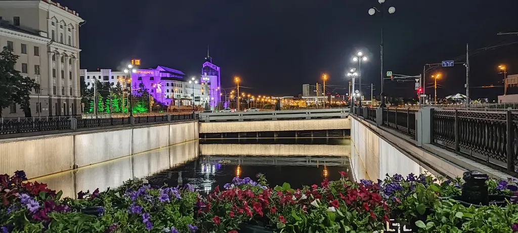 Квартира Квартира Видовая студия с балконом рядом с метро в центре города — Казань