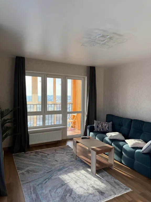 2-комнатная квартира в ЖК Graff House, центр