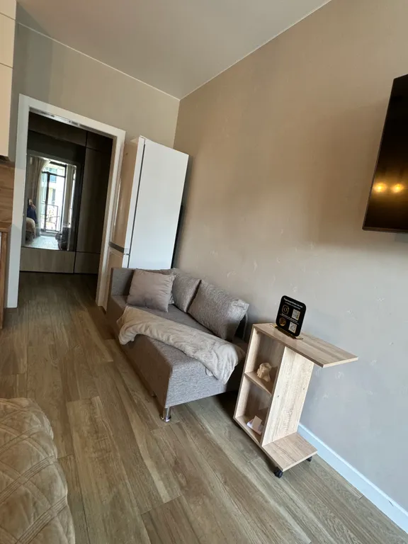 Стильные апартаменты с балконом