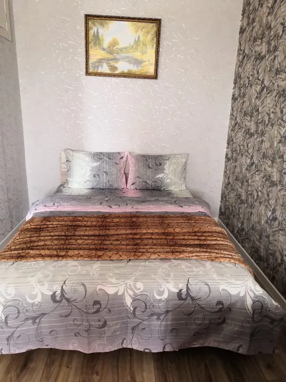 Апартамент возле Ворошиловского торгового центра