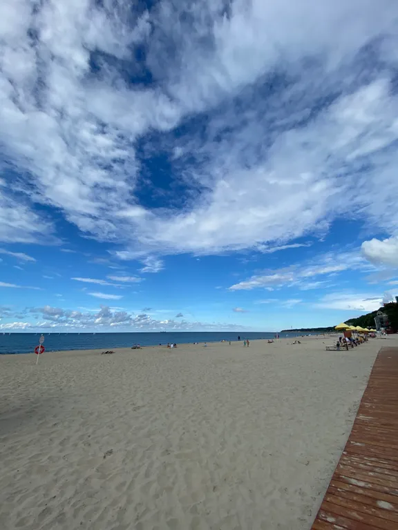 Современная квартира в курортном городе