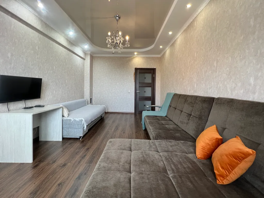 Полноценная 2-к квартира в центре. Не берем оплату за финальную уборку