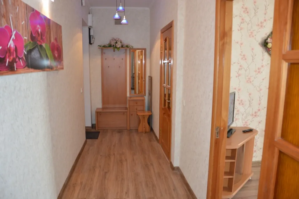 Квартира на набережной