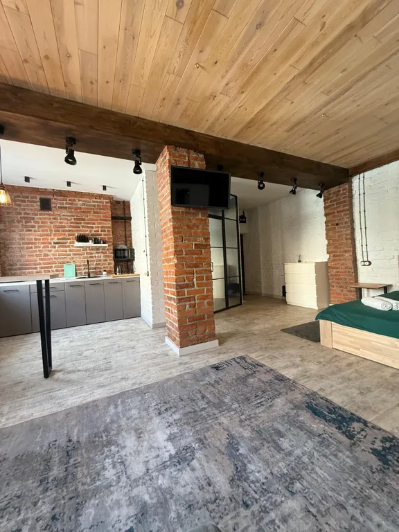 Квартира для тех кто старше 18