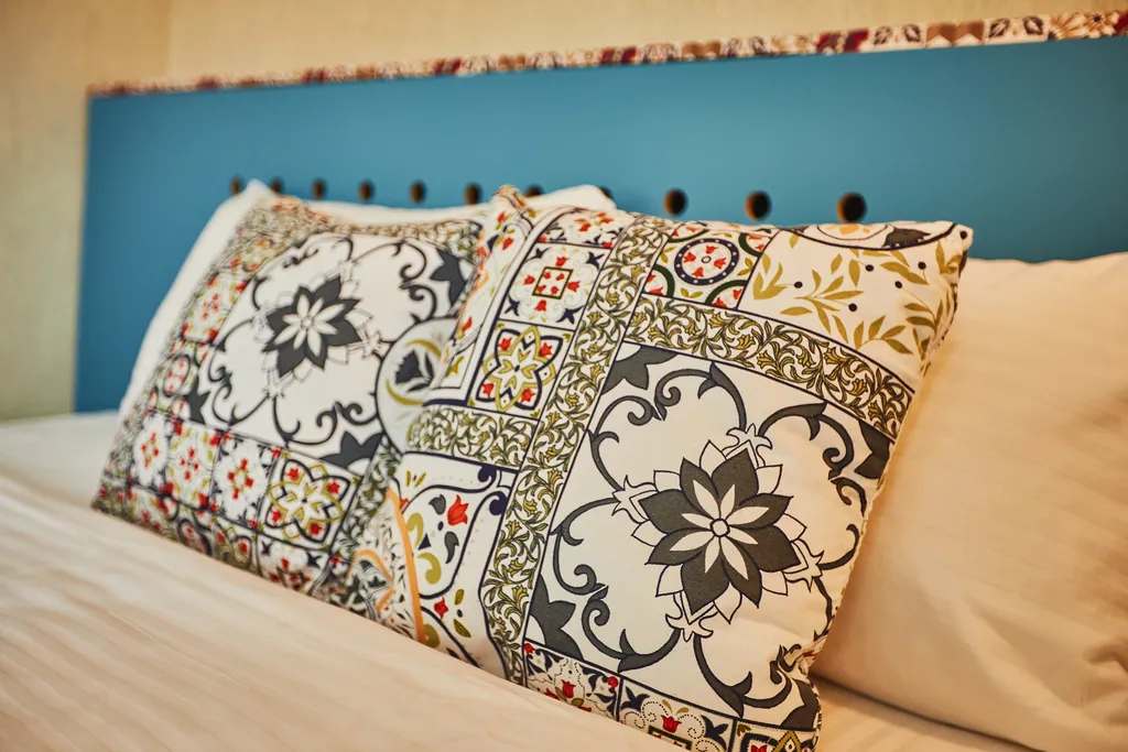 Ваш Рантье на Ленина 26 возле Театра кукол