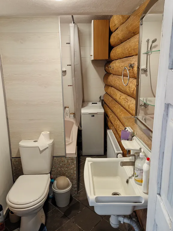 Новые апартаменты с отдельным входом в гостевом доме