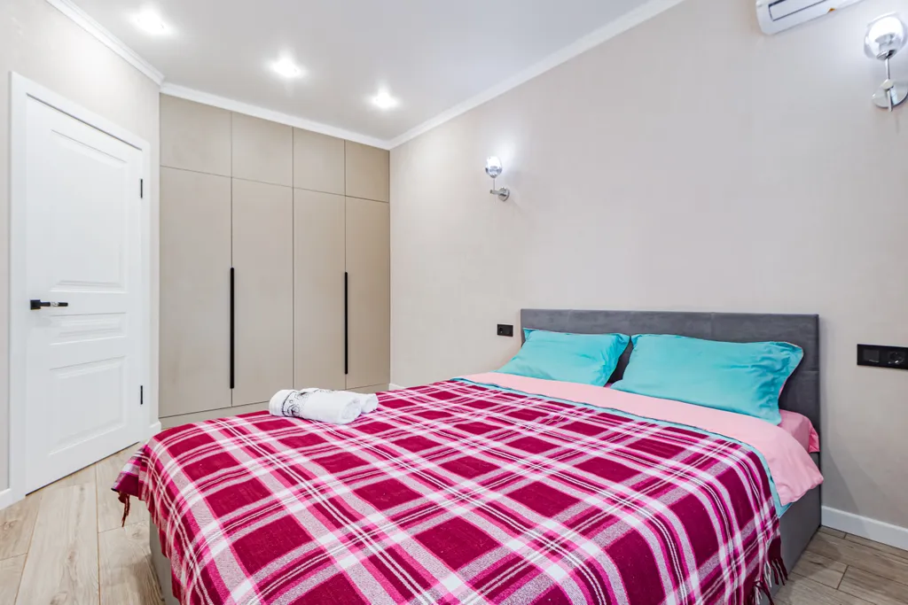 Квартира в Коркем 4, Триумфальная арка