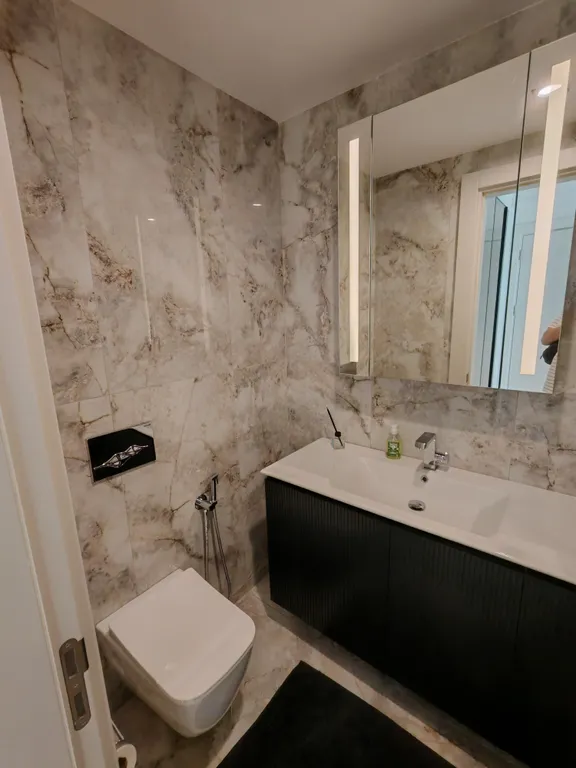 Квартира 2+1 в Azura World c видом на бассейн и аквапарком