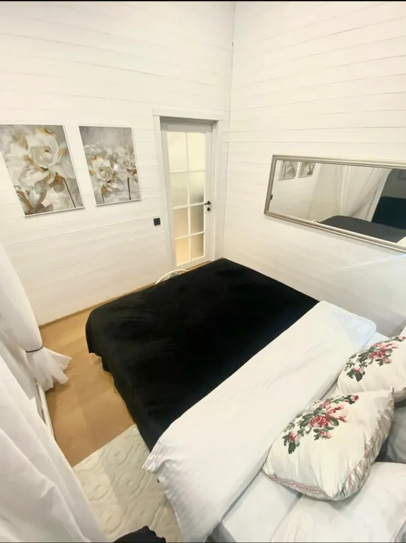 Коттедж Уютный новый гостевой дом в городе — Санкт-Петербург