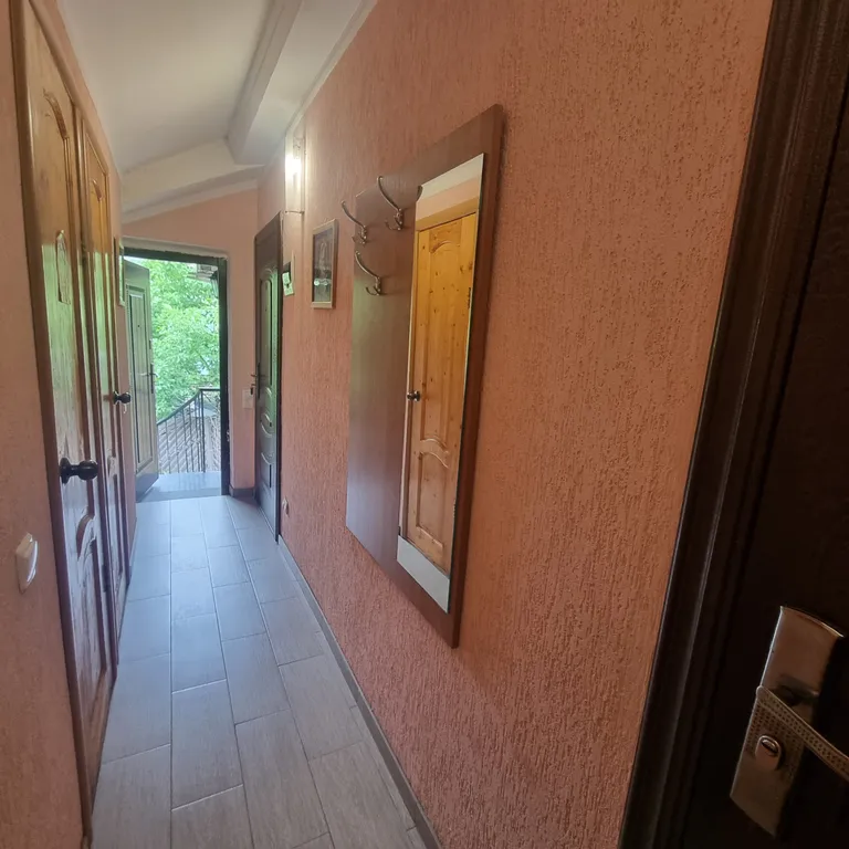 Номер категории эконом 3-х местный