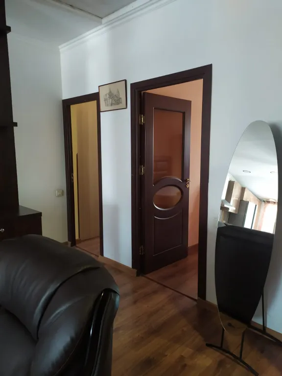 Уютная трехкомнатная квартира в центре Еревана