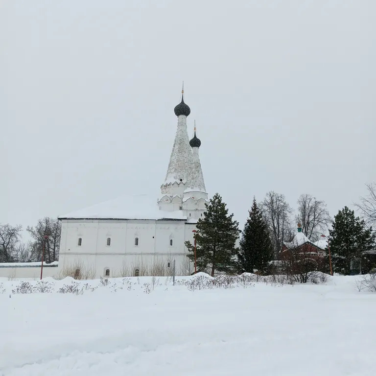 Квартира в центре старинного города Углич