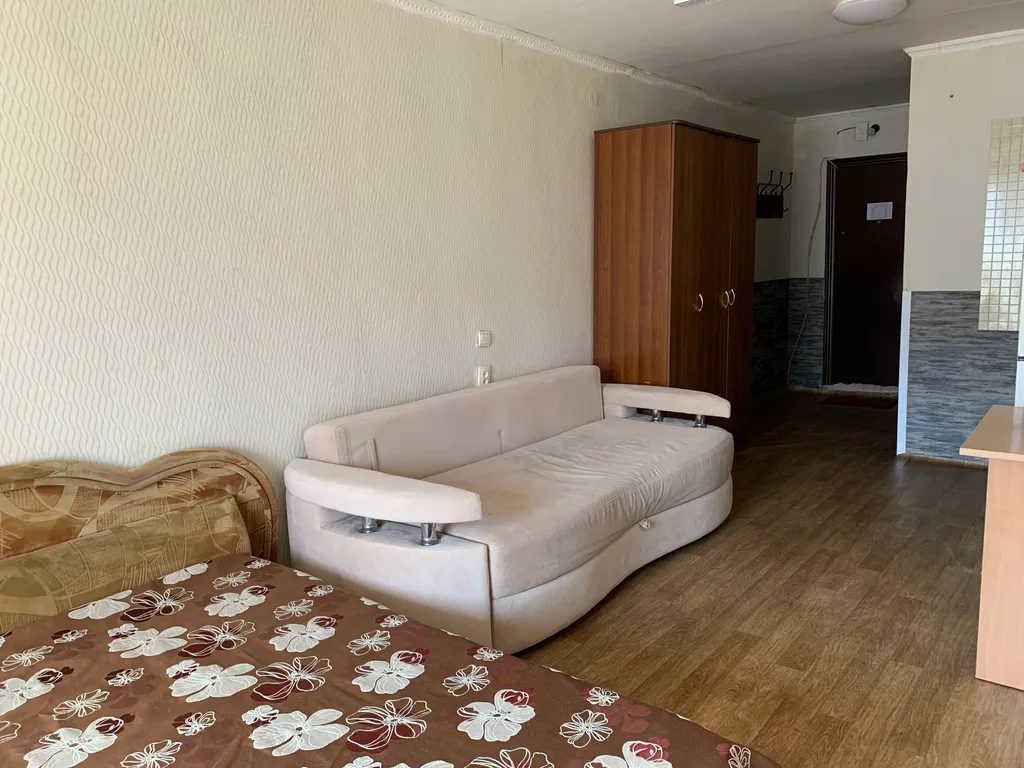 Квартира Квартира Чистая уютная студия на Светлогорской — Красноярск