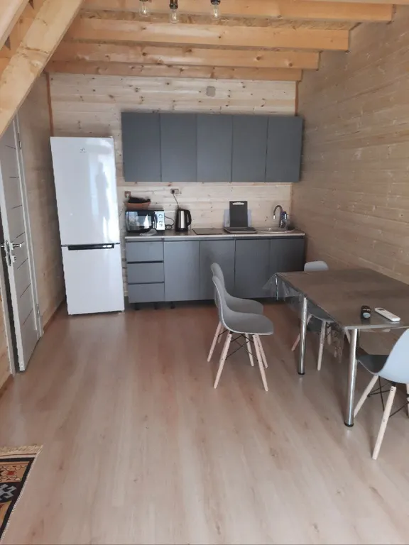 Домик на берегу моря