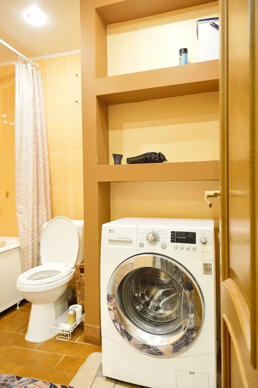 2-комнатная квартира у ТРЦ Мега в центре города