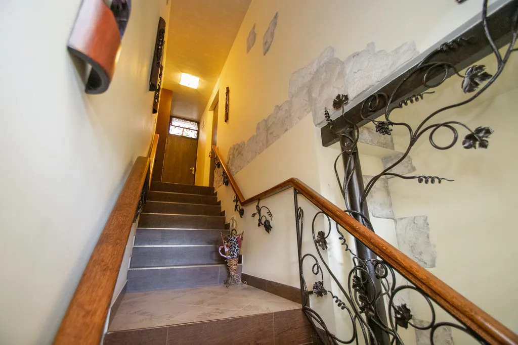 Однокомнатный апартамент "Андеграунд" с видом на море